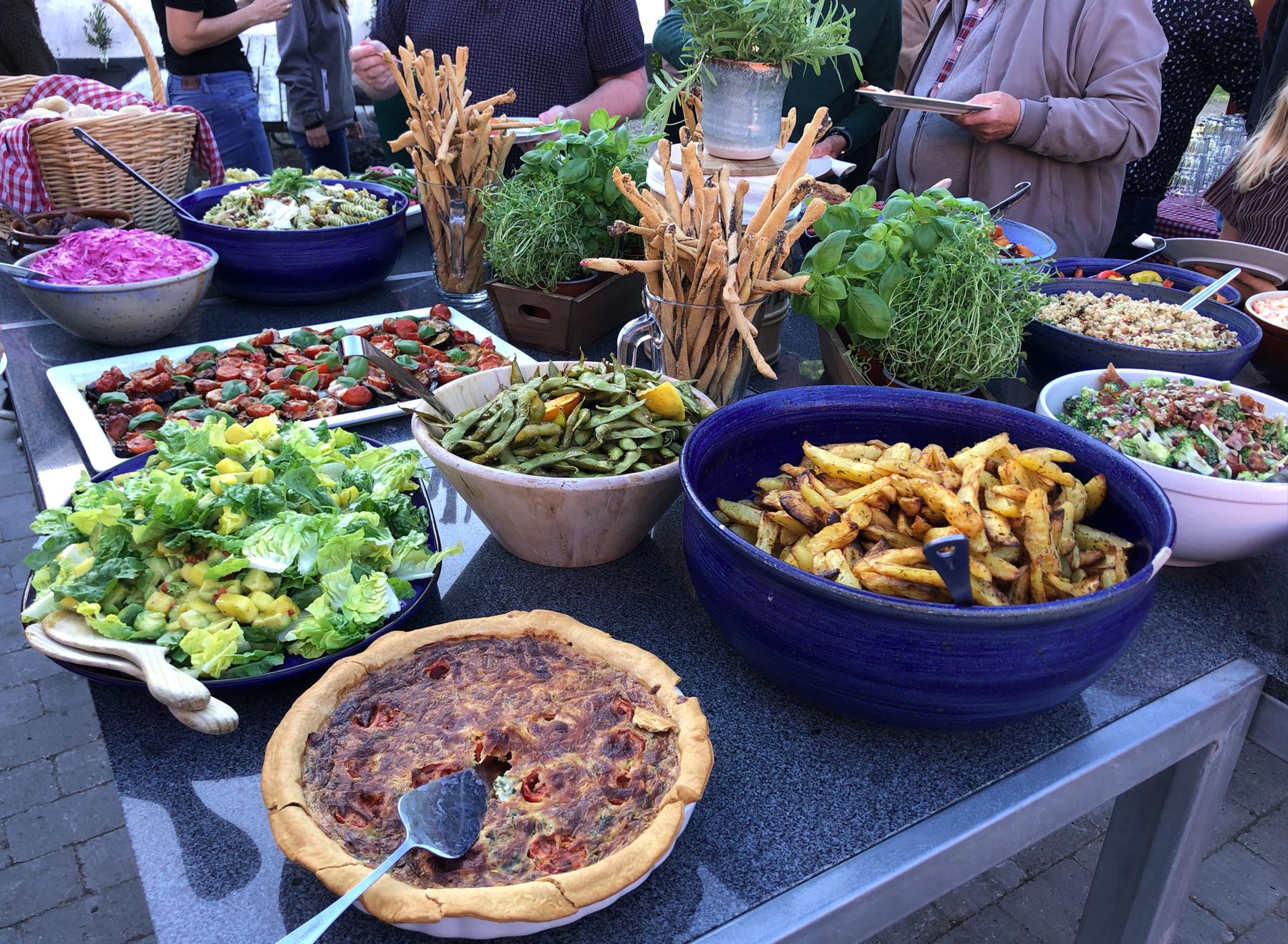 Krogbækgaard -  Vildsvine buffet
